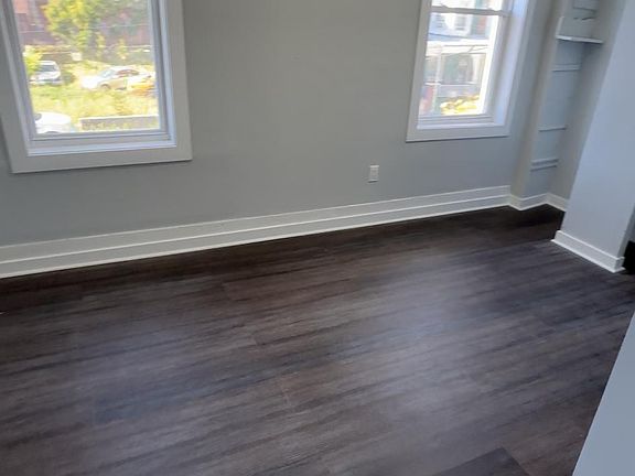 3rd image of 21 N Paxon St #2F