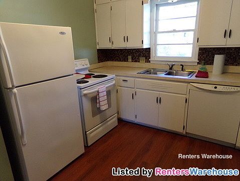 5th image of 1117 Ryan Ave W