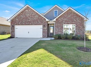 14443 Harvest Ridge Ln, Athens, AL 35611