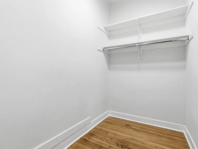 7608 S Saginaw Ave #3A — Photo 10