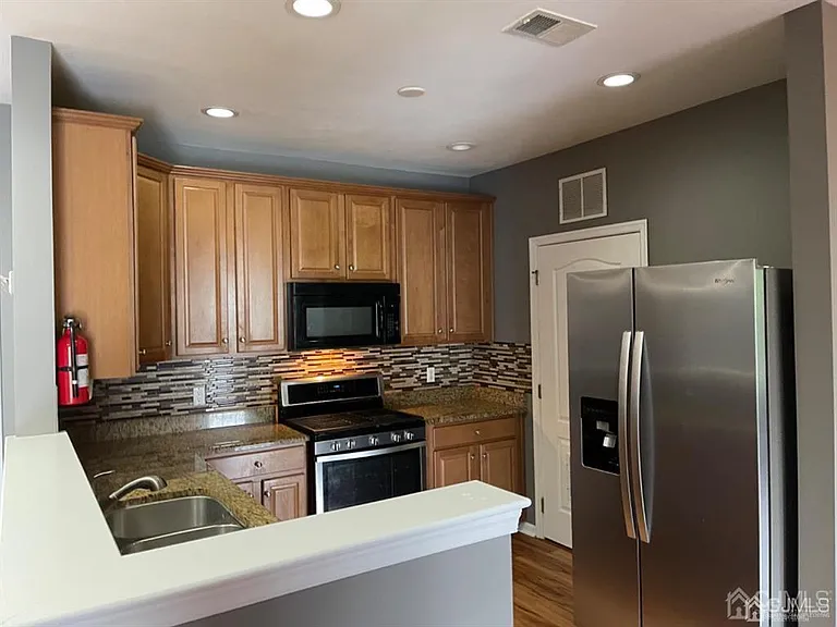 2324 Edward Stec Blvd — Photo 5