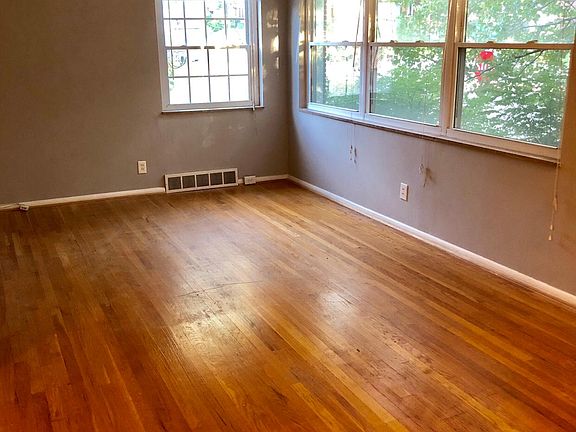 4th image of 7601 Delmar Blvd APT 1E