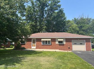 399 Shadyview Dr, Eminence, KY 40019