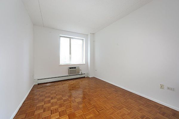 1st image of 95 Worth St #712
