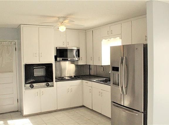2nd image of 4821 Catherine Ave