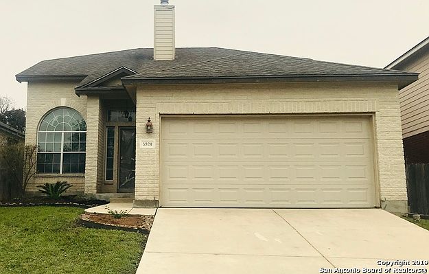 1st image of 5924 Grass Hill Dr