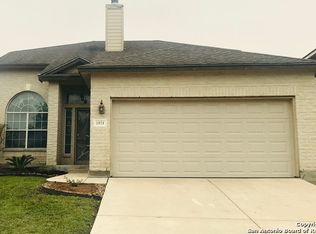 5924 Grass Hill Dr, Leon Valley, TX 78238