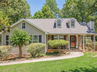115 Oak Crest Ln, Dallas, GA 30132