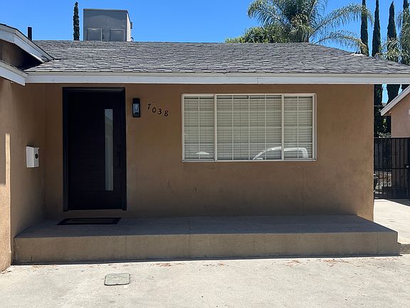 3rd image of 7038 Bellaire Ave