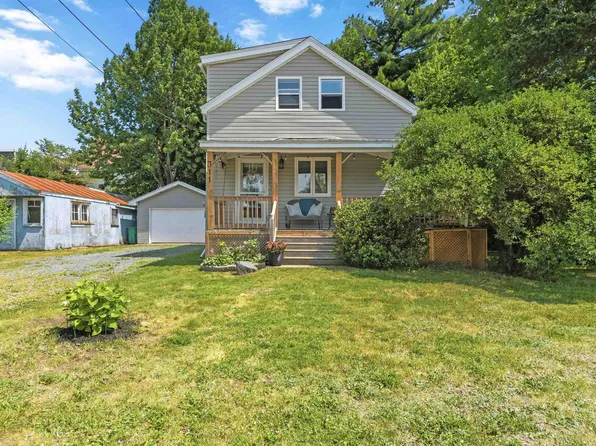 311 Stannus St, Windsor, NS B0N 2T0