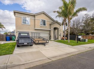 1682 Iris St, Los Banos, CA 93635