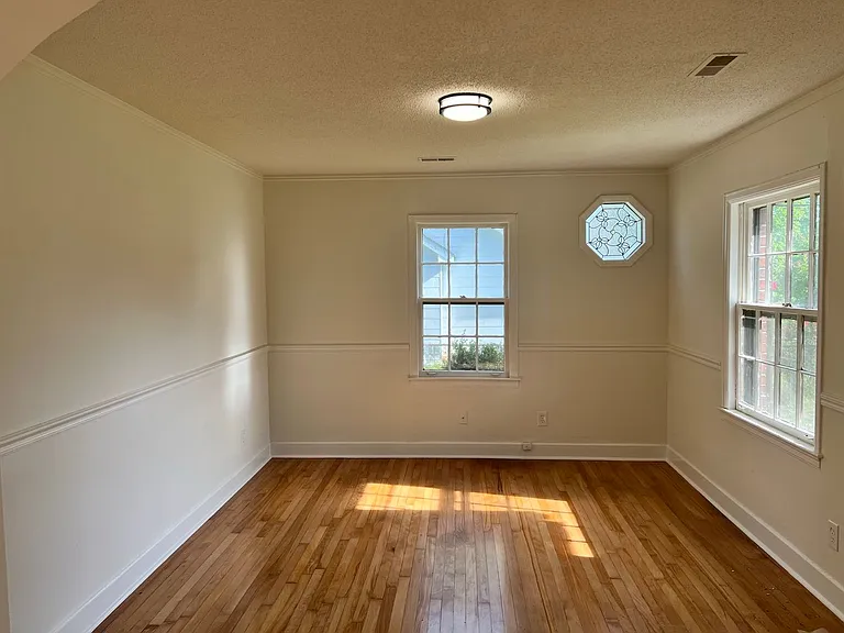 1604 Truman Ave — Photo 19