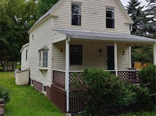 276 Park Rd, Westbrook, ME 04092