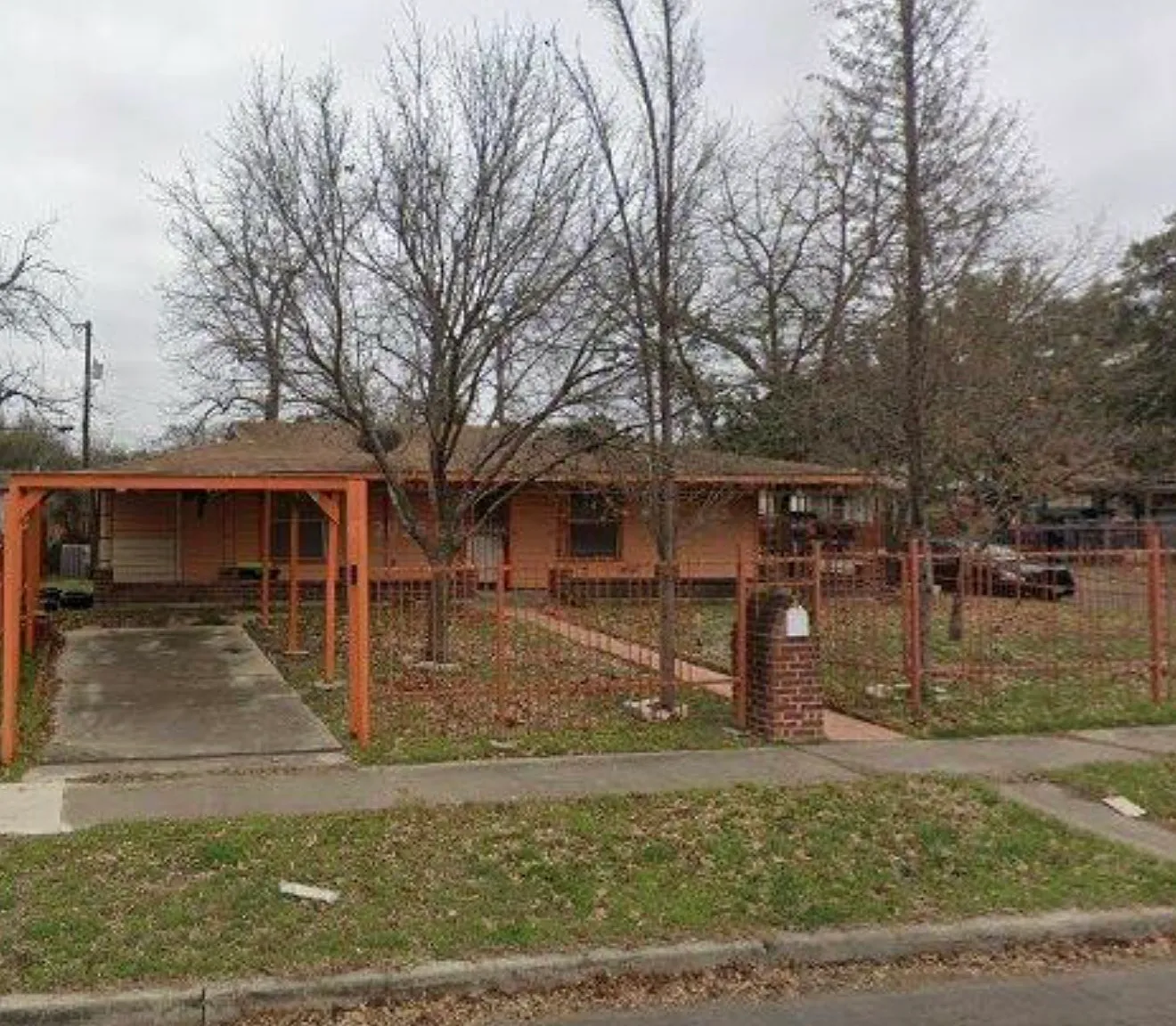 4 bed, 1500 sqft, $1,775 — Photo 1
