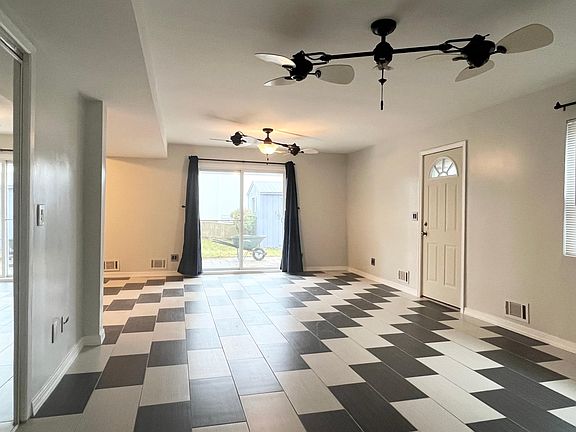 2nd image of 158 Colon Ave #1