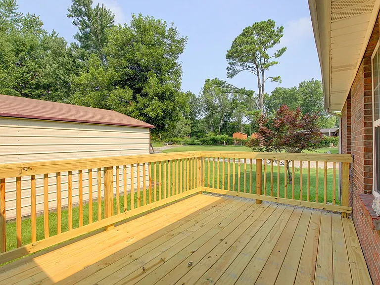 2104 Pea Ridge Rd — Photo 16