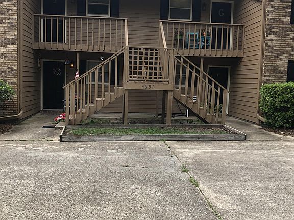 4th image of 3692 Donovan Dr Unit B