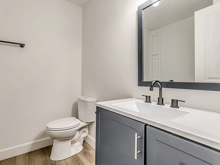 The Elms by ONYX *UNDER NEW MANAGEMENT* Now Offering FREE Prorated Rent! — Photo 45