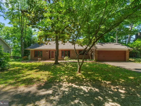 2758 Bon Haven Ln, Annapolis, MD 21401