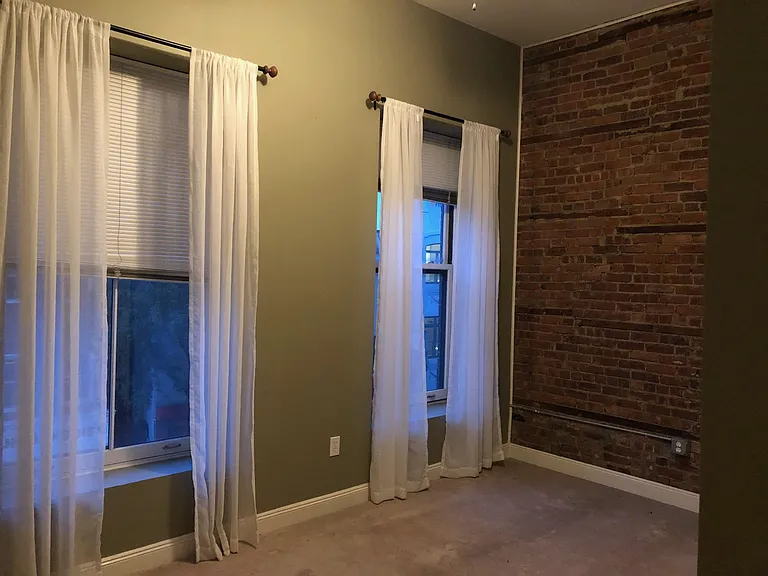 16 Washington St #306 — Photo 3