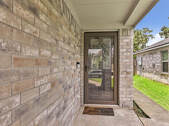 4th image of 4839 Blue Spruce Hill St