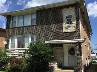 295 Yates Ave, Calumet City, IL 60409