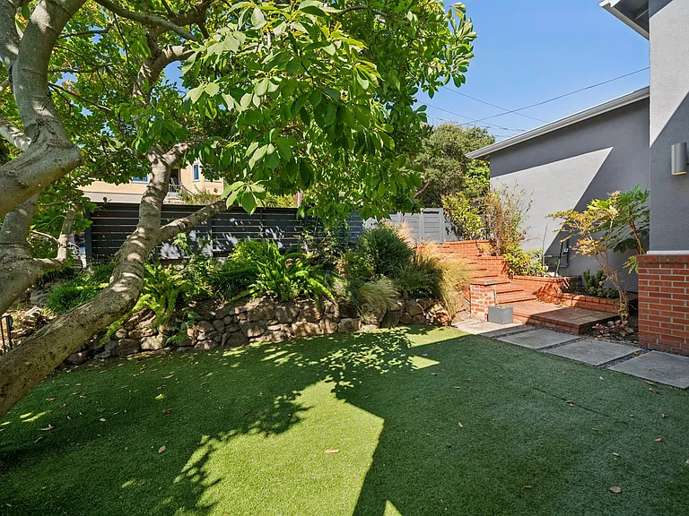 4923 Harbord Dr — Photo 10