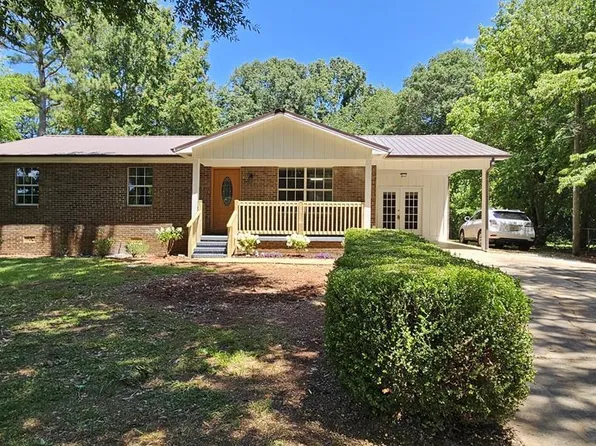 38 Catalina Dr, Chatsworth, GA 30705