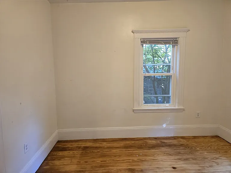 33 Tower St #1 — Photo 18