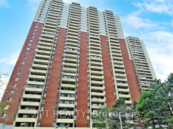 1 Massey Sq #1202, Toronto, ON M4C 5L4