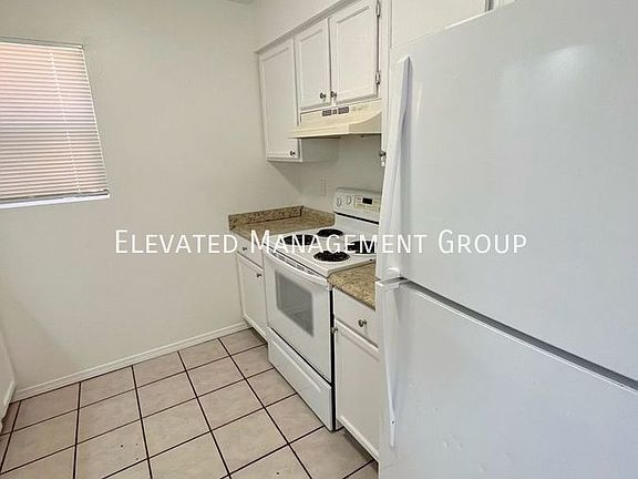 5th image of 440 Tennessee St NE APT 12