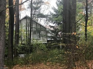 56 Mount Vernon Rd, Columbia, NJ 07832