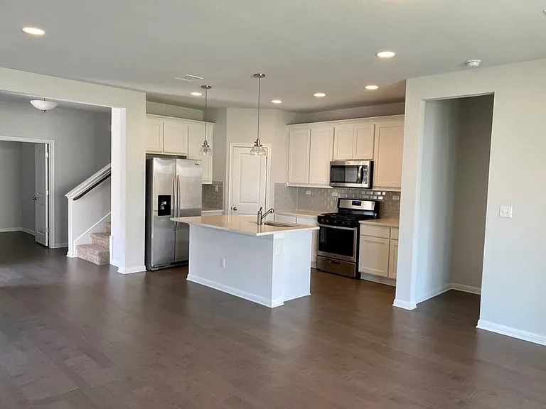 129 Winding Hollow Ln — Photo 13