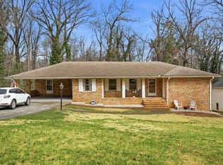 552 Ben Ct SW, Lilburn, GA 30047