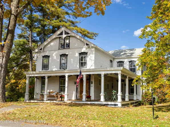242 Main Street, Germantown, NY 12526