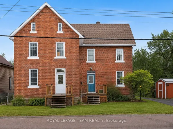 509 Moffat St, Pembroke, ON K8A 3Y2