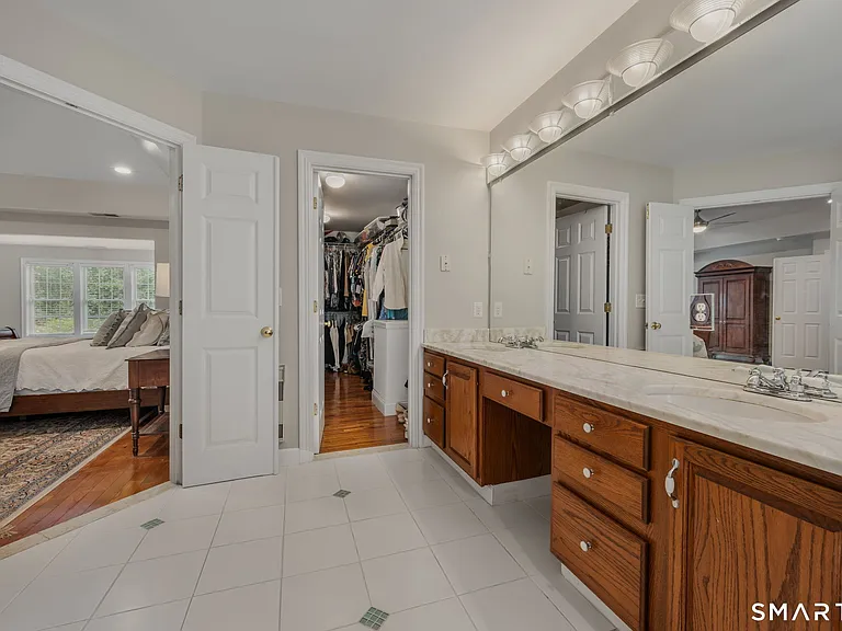 11 Windrose Dr — Photo 19