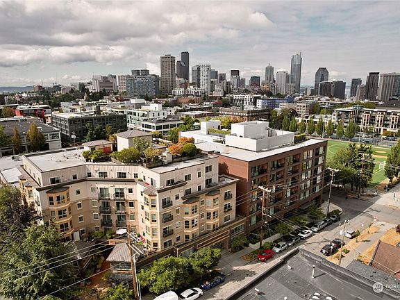4th image of 1125 E Olive Street #201