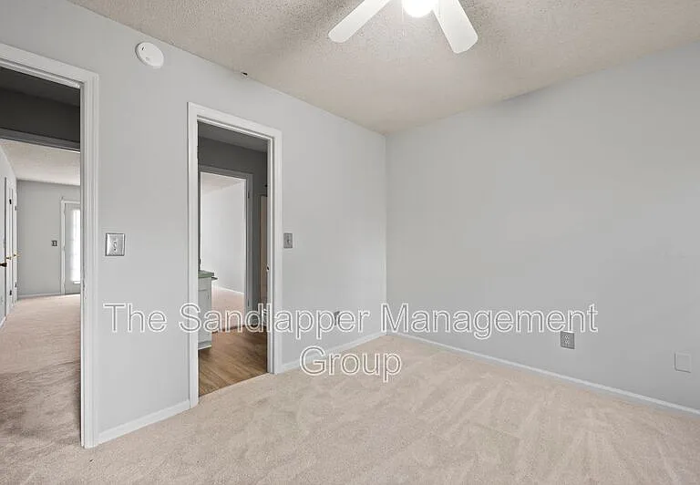 3616 Peppertree Ln — Photo 10