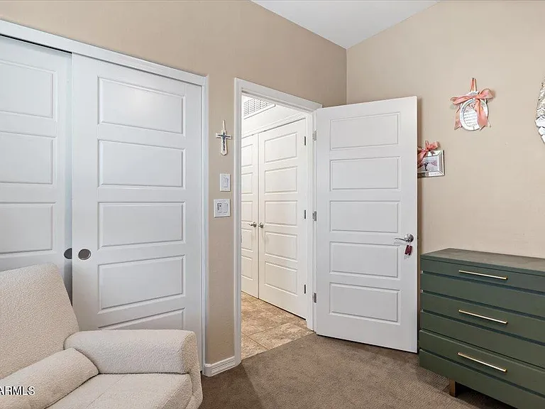 5550 N 16th St #140 — Photo 23