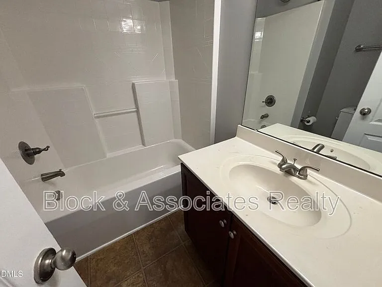 124 Factors Walk Ln — Photo 46