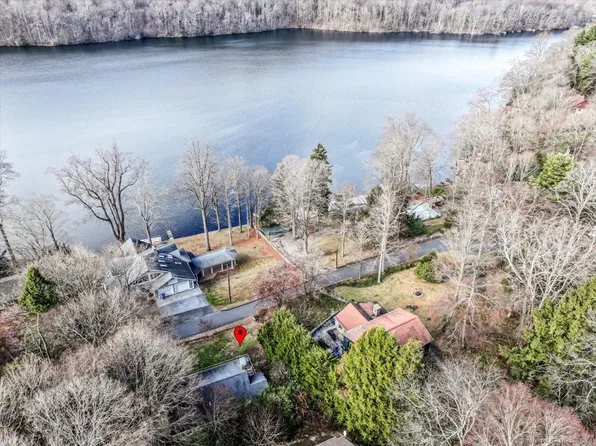 5 Juniper Lane, New Milford, CT 06776