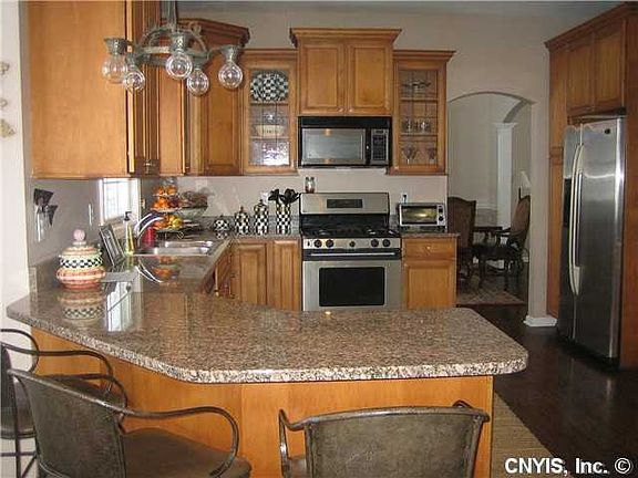 5th image of 5066 Azalea Dr