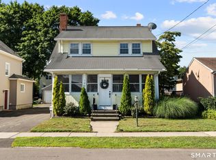 143 Allyndale Dr, Stratford, CT 06614