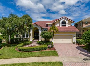 1313 Alhambra Dr, Apollo Beach, FL 33572