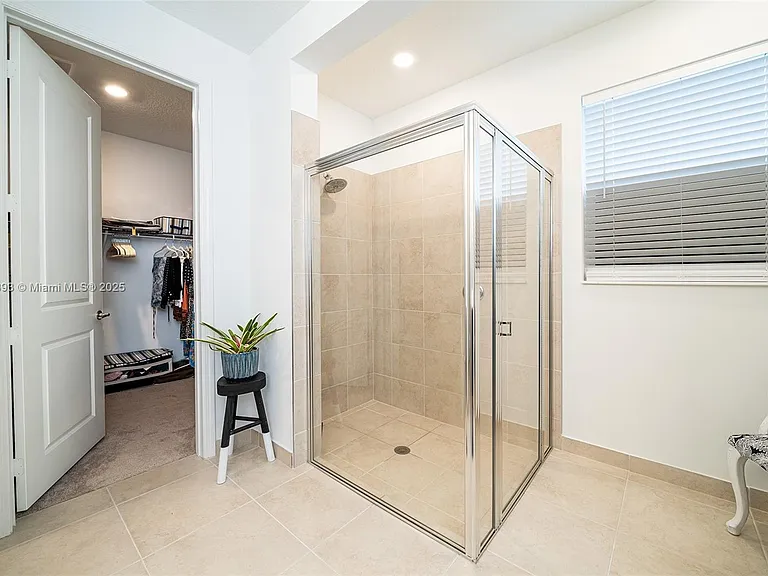 4230 Rosa Dr — Photo 27