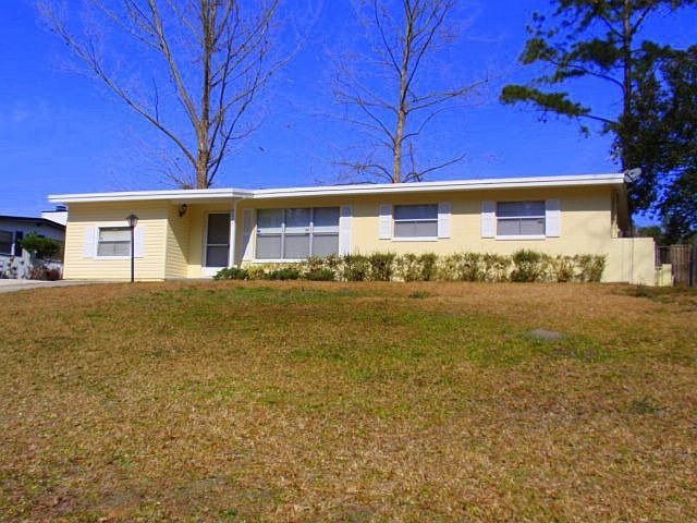 1st image of 8045 Delaroche Dr