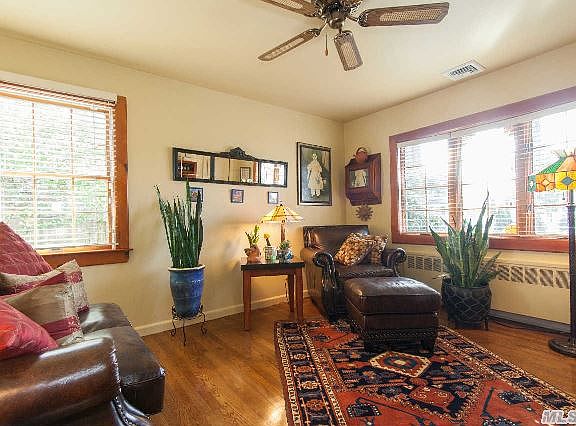 4th image of 2255 2nd St