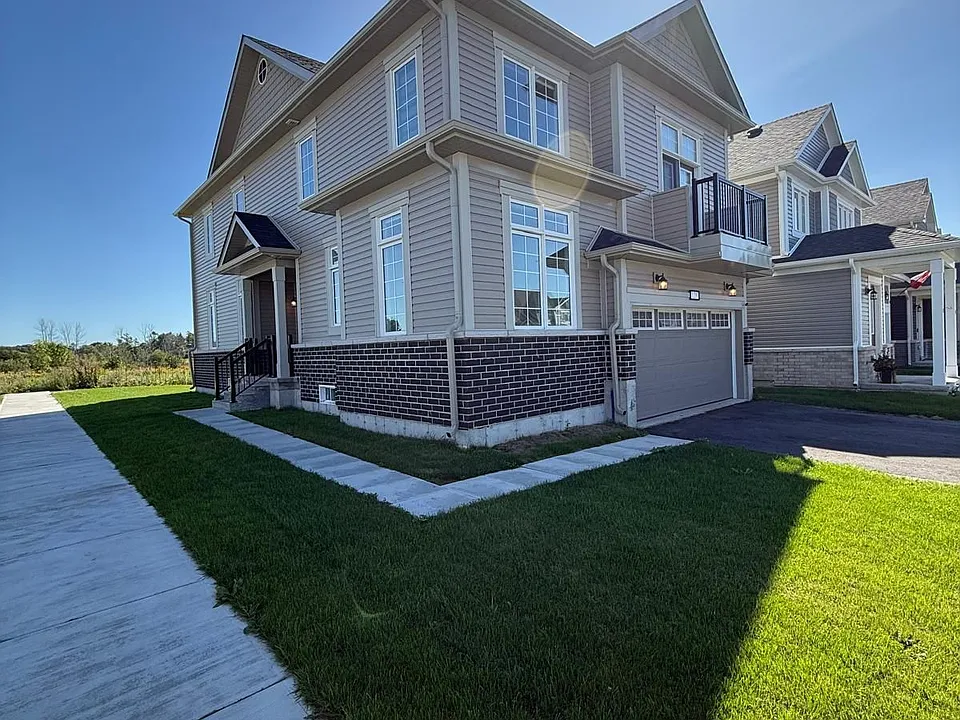 128 Oakmont Dr