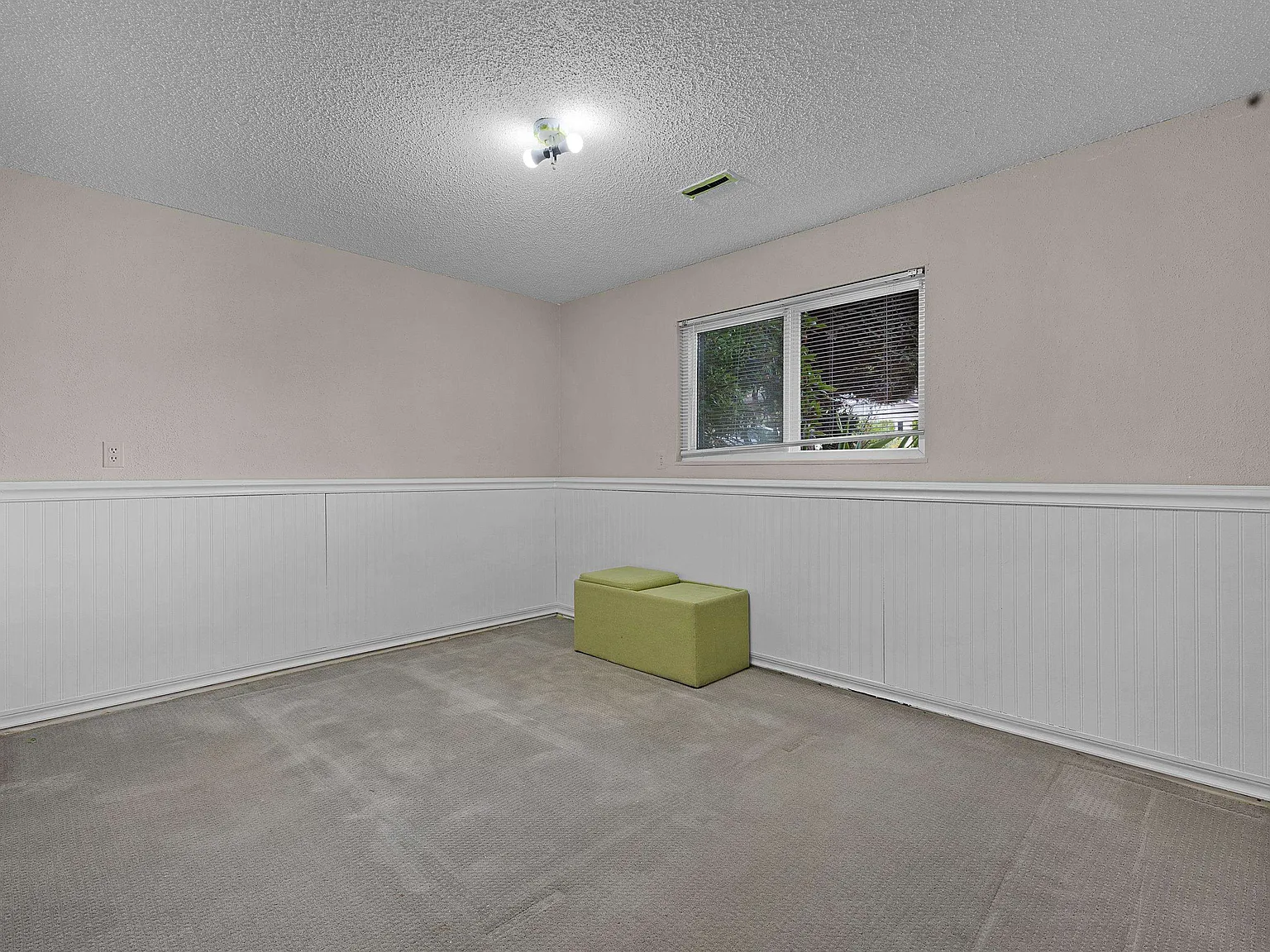 3 bed, 2040 sqft, $3,100 — Photo 3